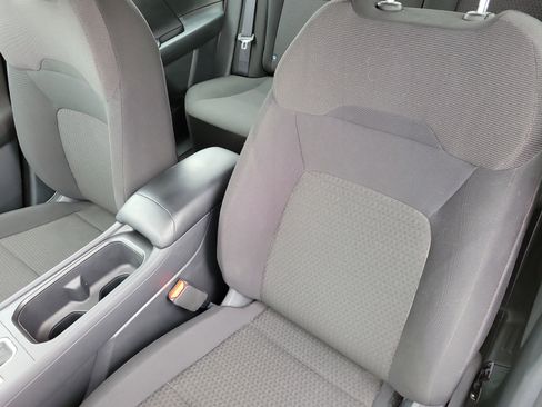 Used 2025 Nissan Kicks S image 11