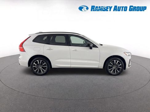 Used 2024 Volvo XC60 B5 Plus w/ Protection Package Premier AWD/4WD image 8