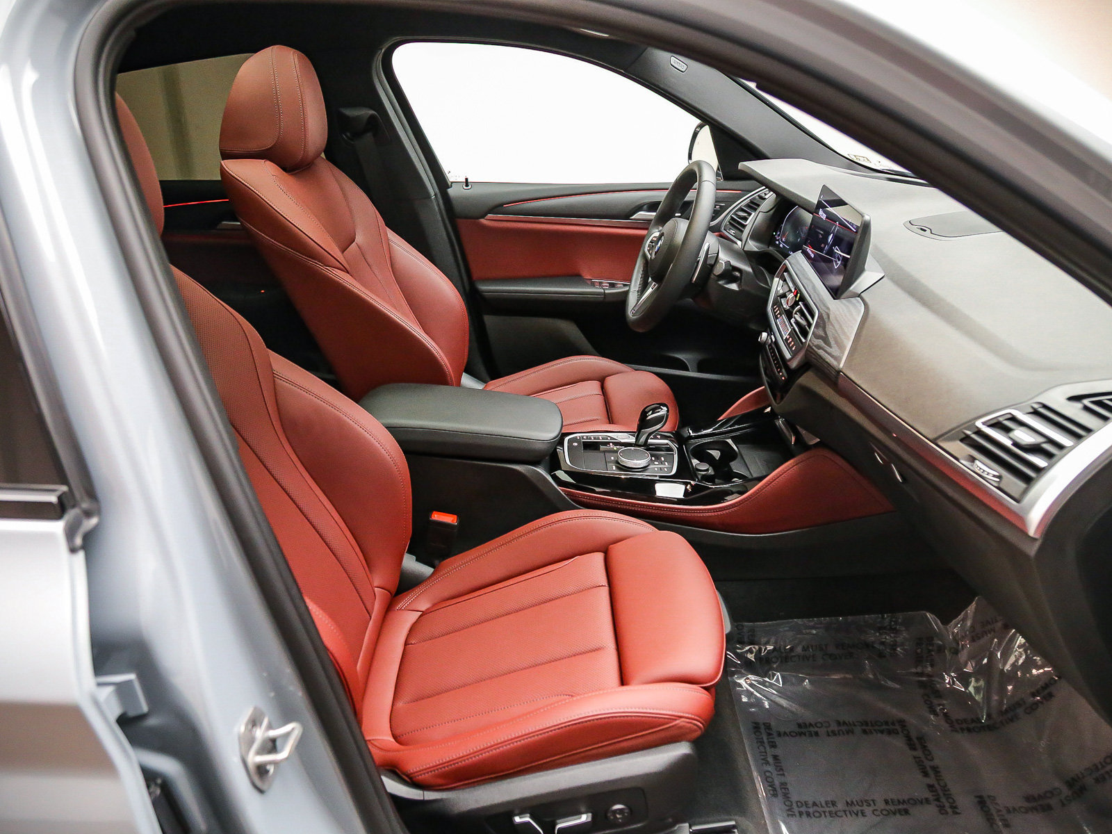 Used 2024 BMW X4 xDrive30i w/ Premium Package AWD/4WD image 17