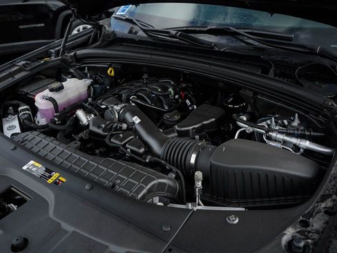 New 2025 Jeep Grand Cherokee L Limited w/ Trailer Tow Package image 7