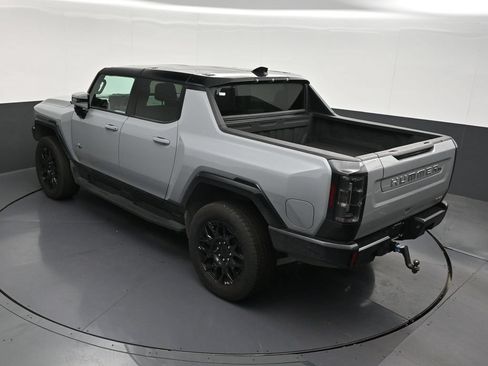 Used 2025 GMC Hummer EV 2X AWD/4WD image 18