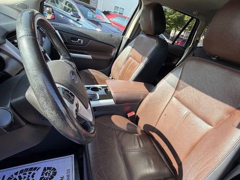 Used 2013 Ford Edge Limited FWD image 24