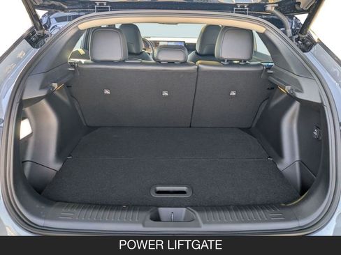 New 2026 Nissan Leaf Platinum+ w/ Cargo Package (Platinum+) FWD image 22