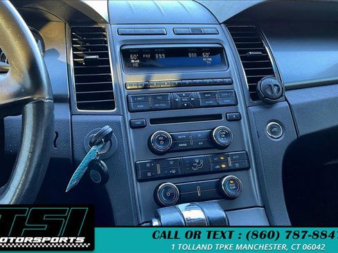 Used 2012 Ford Taurus SEL image 6