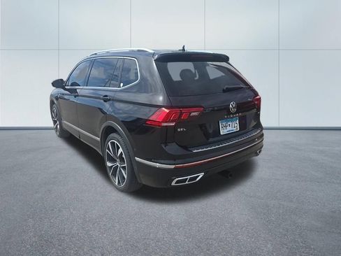 Used 2022 Volkswagen Tiguan SEL R-Line AWD/4WD image 5