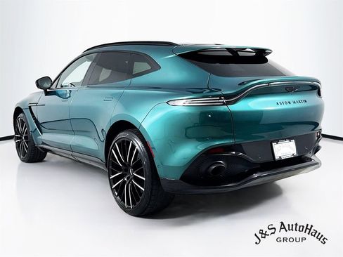Used 2022 Aston Martin DBX image 5