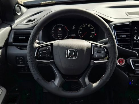 New 2026 Honda Ridgeline Black Edition image 14