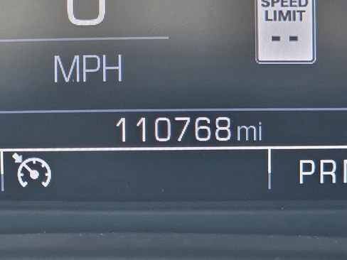 Used 2018 Chevrolet Tahoe LT RWD image 23