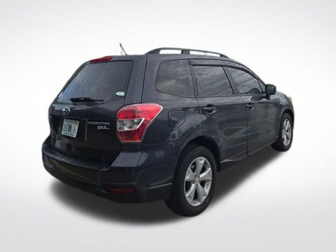 Used 2015 Subaru Forester 2.5i Premium AWD/4WD image 7