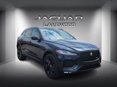 New 2025 Jaguar F-PACE R-Dynamic S image 5