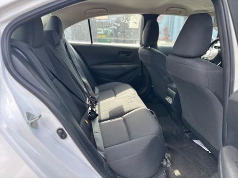 Used 2024 Toyota Corolla LE FWD image 18