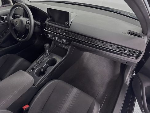 Certified 2023 Honda Civic Sport image 26