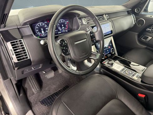 Used 2020 Land Rover Range Rover HSE image 4