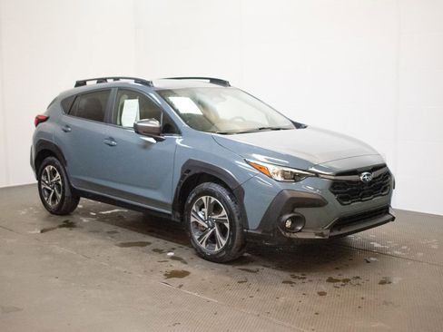 Used 2024 Subaru Crosstrek 2.0i Premium image 1