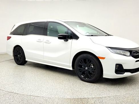 Used 2025 Honda Odyssey Sport-L image 3