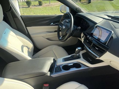 Certified 2025 Cadillac CT4 Premium Luxury AWD/4WD image 32