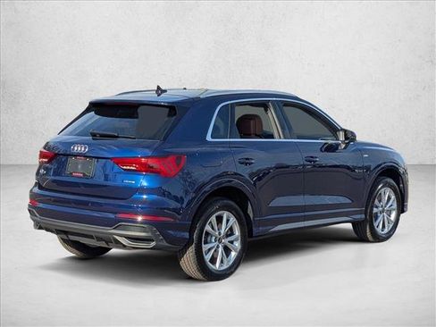 Certified 2025 Audi Q3 2.0T Premium image 5