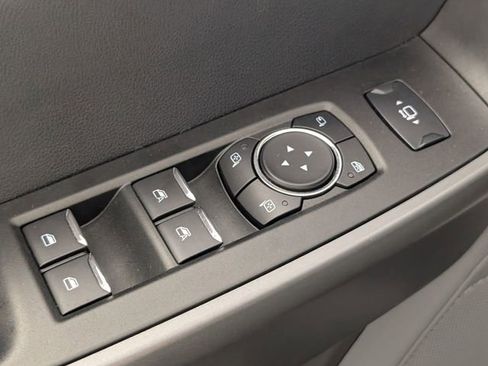 Used 2025 Ford F350 XLT AWD/4WD image 12