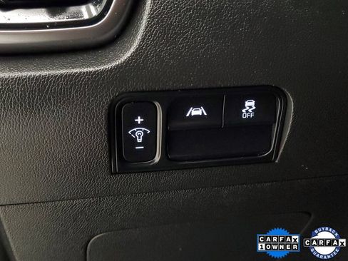Used 2022 Kia Sorento LX FWD image 13