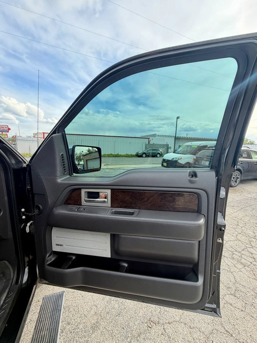 Used 2014 Ford F150 Platinum AWD/4WD image 16