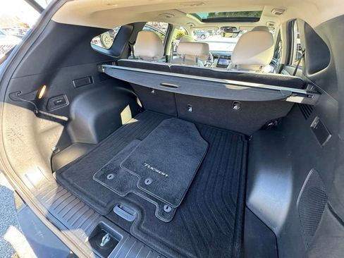 Used 2023 Hyundai Tucson Limited w/ Cargo Package image 38