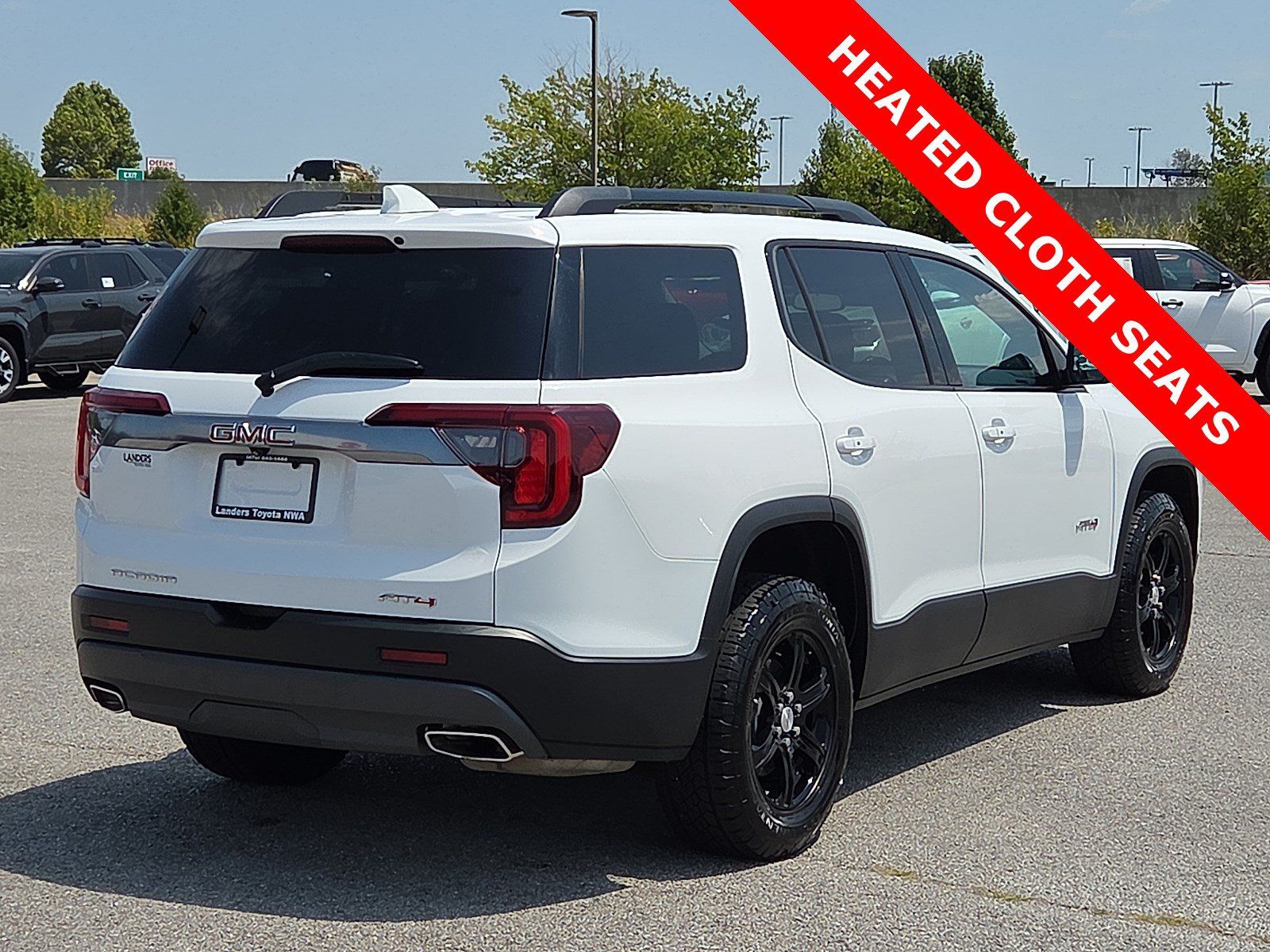 Used 2023 GMC Acadia AT4 w/ Trailering Package AWD/4WD image 5