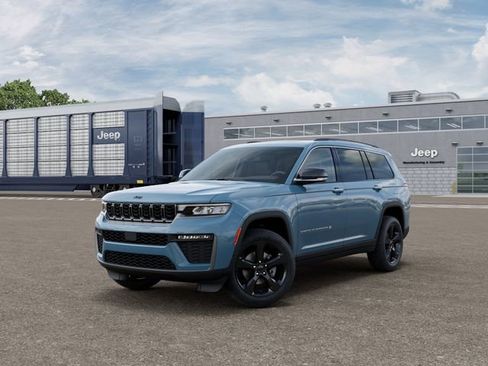 New 2026 Jeep Grand Cherokee L Limited AWD/4WD image 2