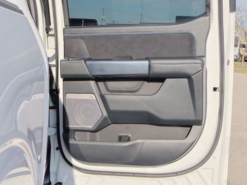 Certified 2025 Ford F150 Platinum w/ FX4 Off-Road Package image 32