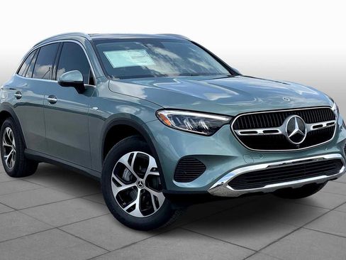 New 2025 Mercedes-Benz C 300 C 300 image 2