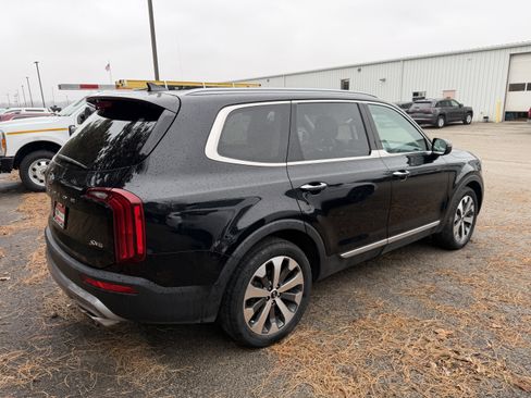 Used 2021 Kia Telluride S image 7