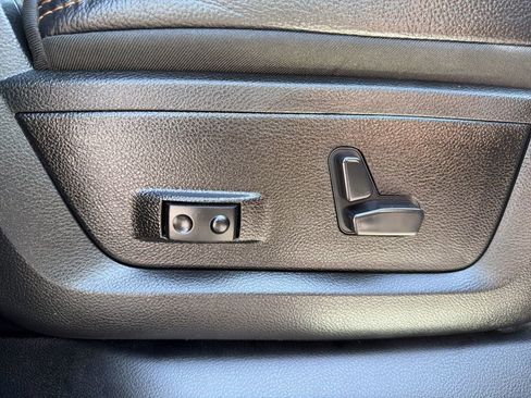 Used 2023 RAM 2500 Limited image 31