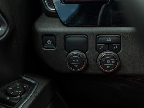 Used 2026 Chevrolet Silverado 1500 RST RWD image 25