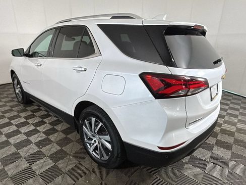 Used 2022 Chevrolet Equinox Premier AWD/4WD image 5