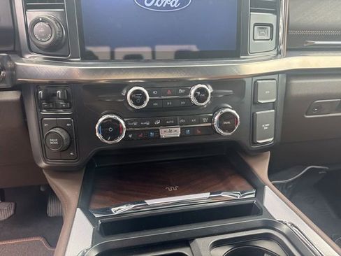 Used 2026 Ford F450 King Ranch w/ FX4 Off-Road Package AWD/4WD image 23