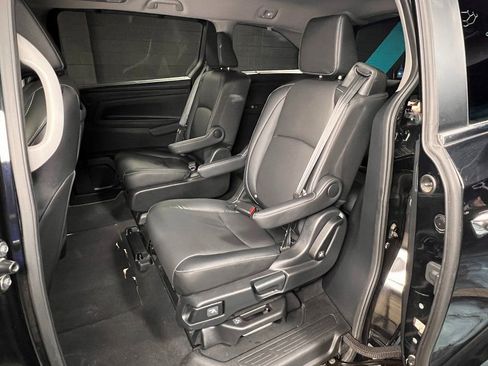 Used 2024 Honda Odyssey Touring image 14