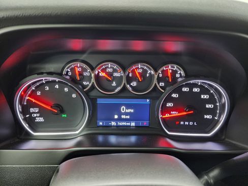 Used 2020 Chevrolet Silverado 1500 LT Trail Boss image 10