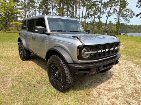 Used 2022 Ford Bronco Wildtrak AWD/4WD image 7