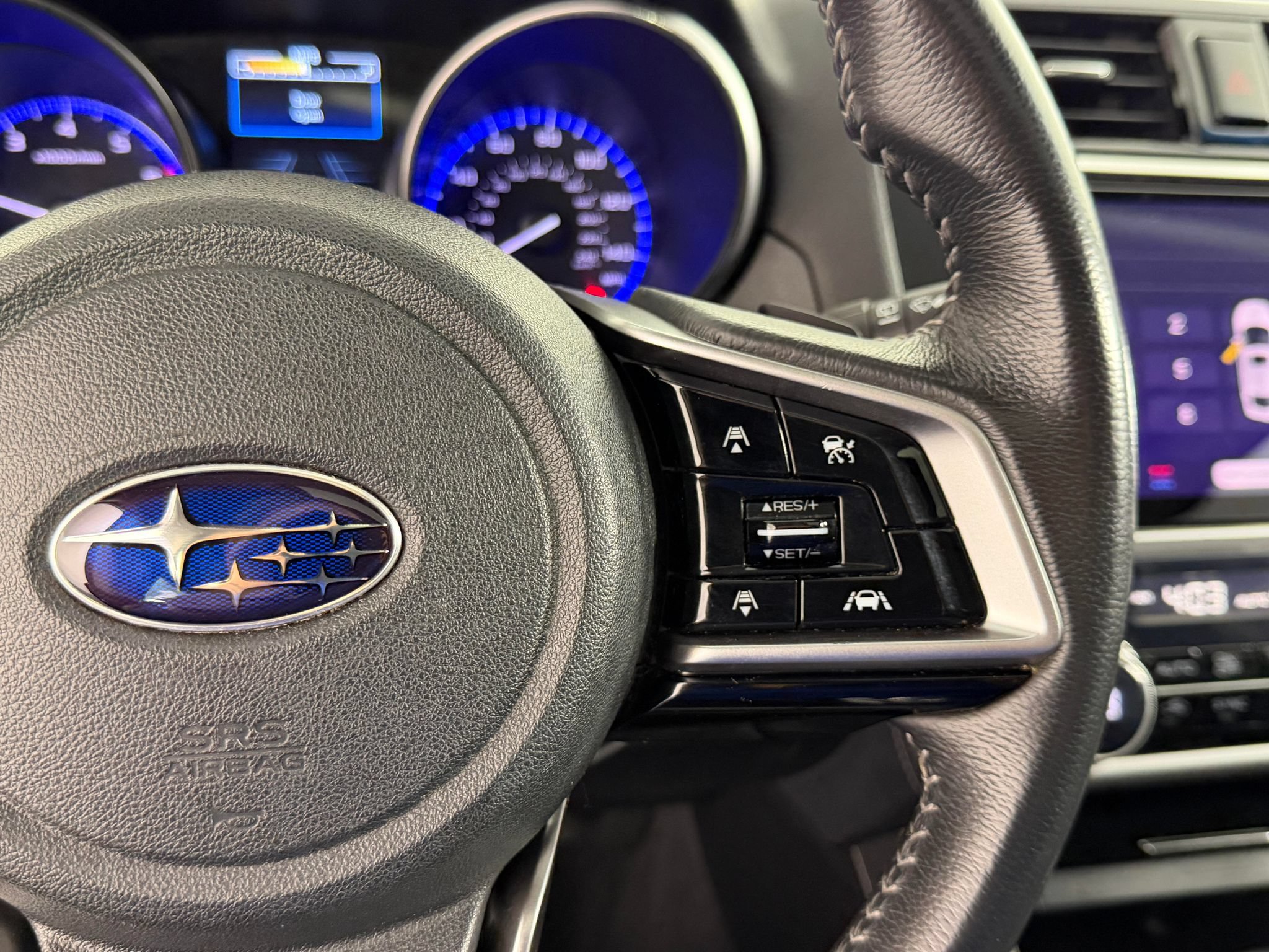 Used 2018 Subaru Outback 2.5i Limited AWD/4WD image 25