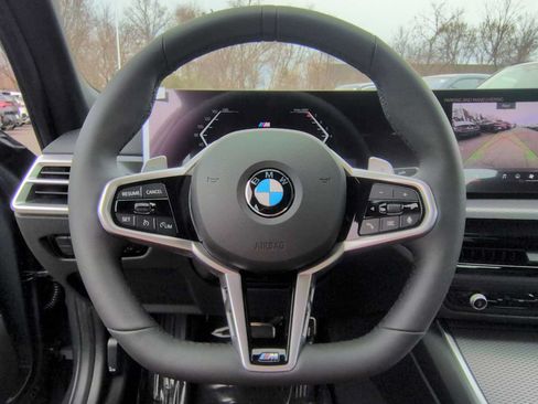 Used 2026 BMW 330i xDrive Sedan w/ M Sport Package AWD/4WD image 25