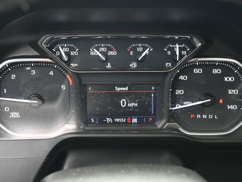 Used 2021 GMC Sierra 3500 SLT w/ SLT Convenience Package image 15