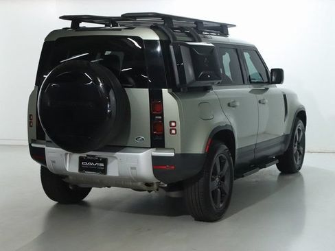 Certified 2022 Land Rover Defender 110 SE AWD/4WD image 51