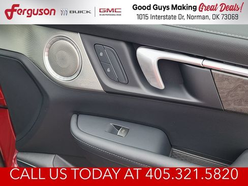 New 2026 Buick Enclave Avenir w/ Super Cruise Package AWD/4WD image 39