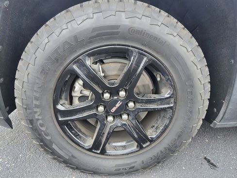 Used 2023 GMC Acadia AT4 w/ Trailering Package image 30