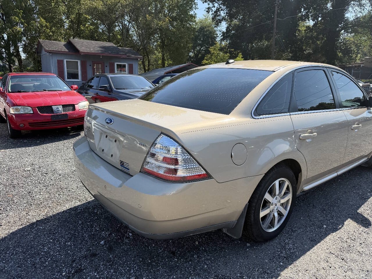 Used 2008 Ford Taurus SEL FWD image 7