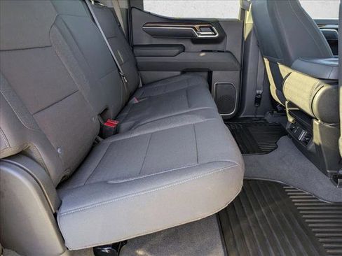 Used 2025 Chevrolet Silverado 1500 LT w/ Convenience Package II image 19