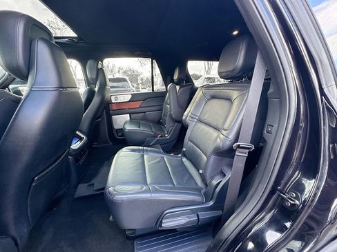 Used 2024 Lincoln Navigator Reserve w/ Equipment Group 201A image 27