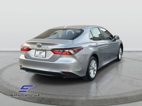 Used 2023 Toyota Camry LE image 6