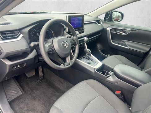 Used 2024 Toyota RAV4 AWD Hybrid image 9