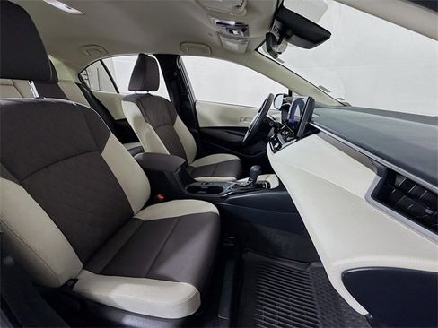 Certified 2023 Toyota Corolla LE image 24