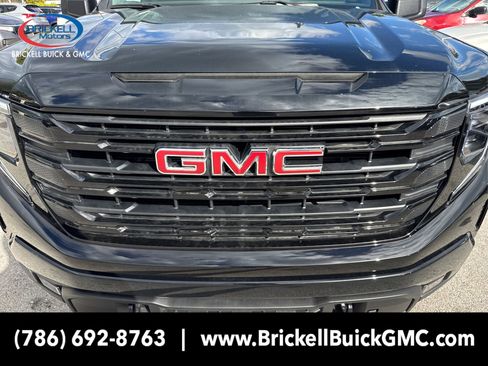 New 2026 GMC Sierra 1500 Elevation image 11